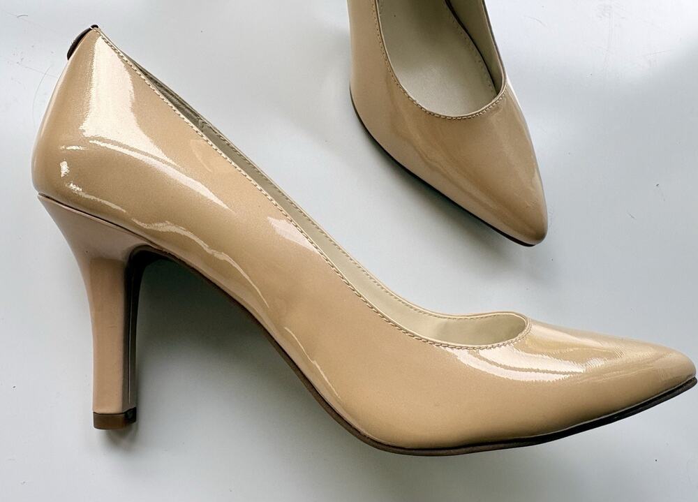 Anne Klein Shoes Heels Pumps Nude 9.5 Natural Patent Leather Upper Pointed Toe